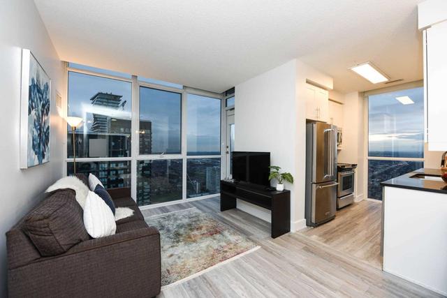 lph 4 - 4070 Confederation Pkwy, Condo with 2 bedrooms, 2 bathrooms and 1 parking in Mississauga ON | Image 10