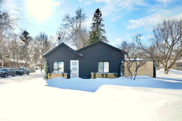 1979 Victoria St E, House detached with 2 bedrooms, 2 bathrooms and 9 parking in Innisfil ON | Image 23