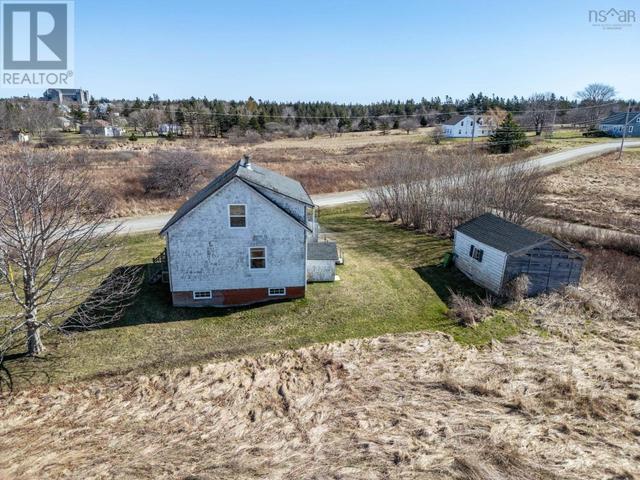 32 Gaudet Road, House detached with 2 bedrooms, 1 bathrooms and null parking in Clare NS | Image 41