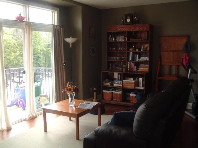 201 - 459 Kerr St, Condo with 2 bedrooms, 2 bathrooms and null parking in Oakville ON | Image 8