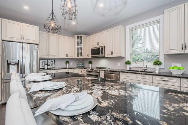 1438 Mannheim Rd, House detached with 3 bedrooms, 5 bathrooms and 10 parking in Wilmot ON | Image 5