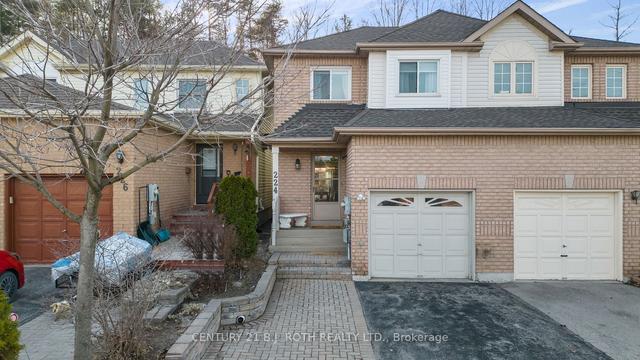 224 Ferndale Dr S, House semidetached with 3 bedrooms, 2 bathrooms and 3 parking in Barrie ON | Image 1