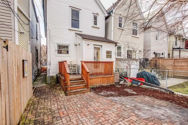 783 Pape Ave, House detached with 3 bedrooms, 2 bathrooms and 0 parking in Toronto ON | Image 14