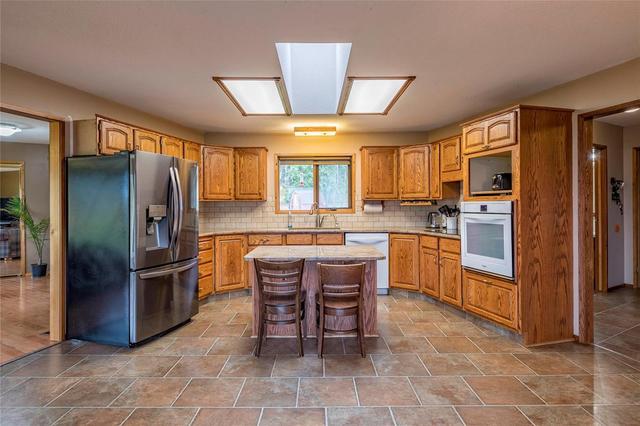 92 Davy Road, House detached with 3 bedrooms, 4 bathrooms and 9 parking in North Okanagan F BC | Image 36