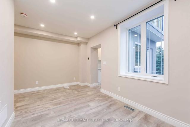 1 - 701 Dupont St, House semidetached with 2 bedrooms, 1 bathrooms and 0 parking in Toronto ON | Image 14