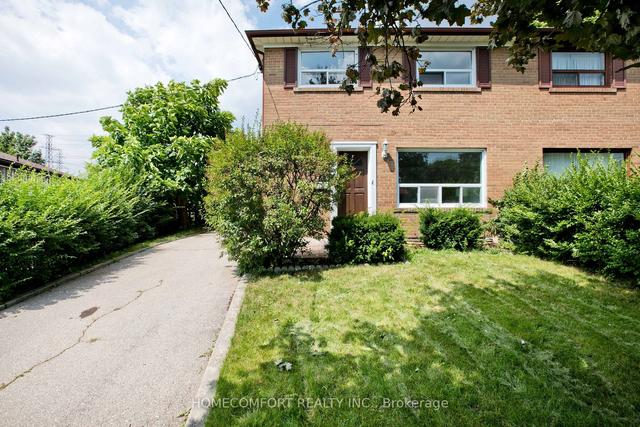 24 Beethoven Crt, House semidetached with 4 bedrooms, 2 bathrooms and 4 parking in Toronto ON | Image 14