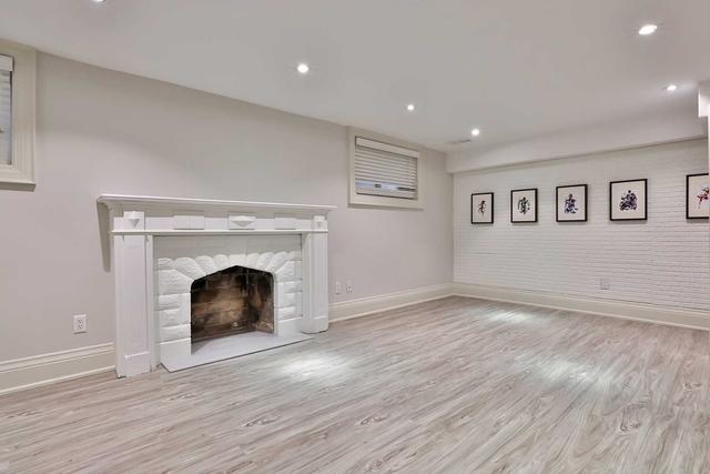 181 Ridley Blvd, House detached with 5 bedrooms, 5 bathrooms and 6 parking in Toronto ON | Image 28