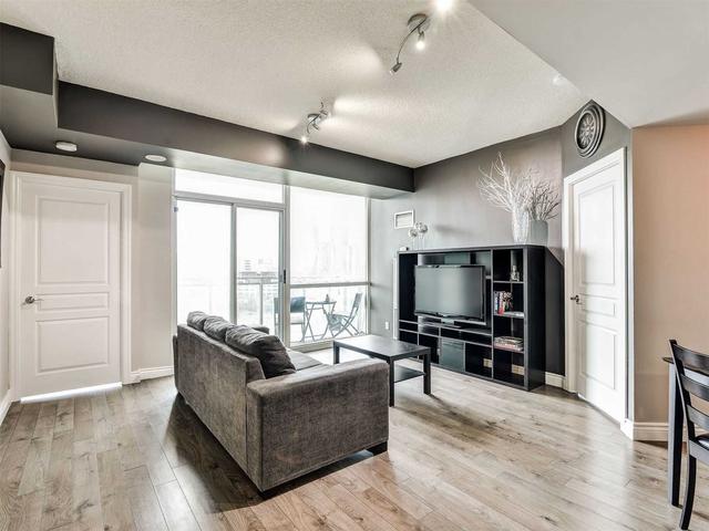 1002 - 220 Burnhamthorpe Rd W, Condo with 2 bedrooms, 2 bathrooms and 1 parking in Mississauga ON | Image 19