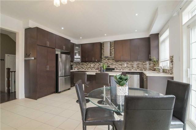 5496 Meadowcrest Ave, House detached with 4 bedrooms, 3 bathrooms and 2 parking in Mississauga ON | Image 12