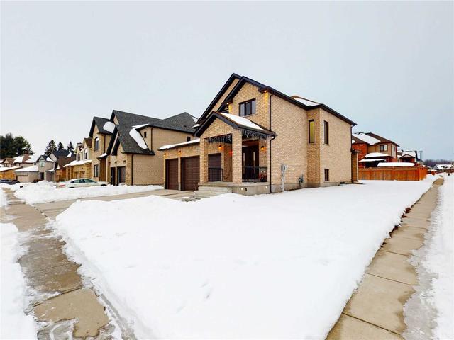 800 Normandy Dr, House detached with 5 bedrooms, 4 bathrooms and 9 parking in Woodstock ON | Image 12