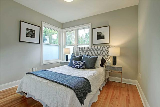 12 Westrose Ave, House detached with 2 bedrooms, 2 bathrooms and 2 parking in Toronto ON | Image 7