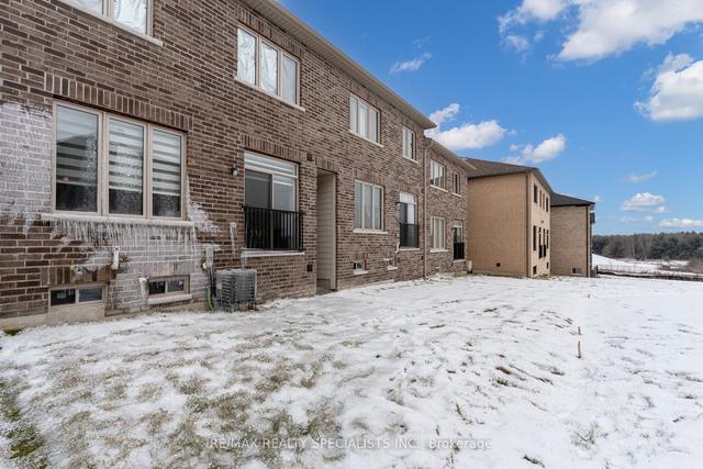 1263 Aquarius Tr, House attached with 4 bedrooms, 3 bathrooms and 2 parking in Pickering ON | Image 35