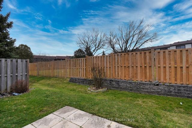 9 - 60 Rice Ave, Townhouse with 2 bedrooms, 1 bathrooms and 4 parking in Hamilton ON | Image 26