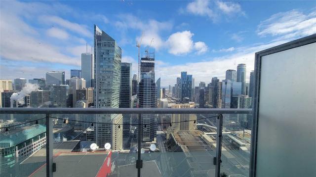 4309 - 300 Front St W, Condo with 2 bedrooms, 2 bathrooms and 1 parking in Toronto ON | Image 13
