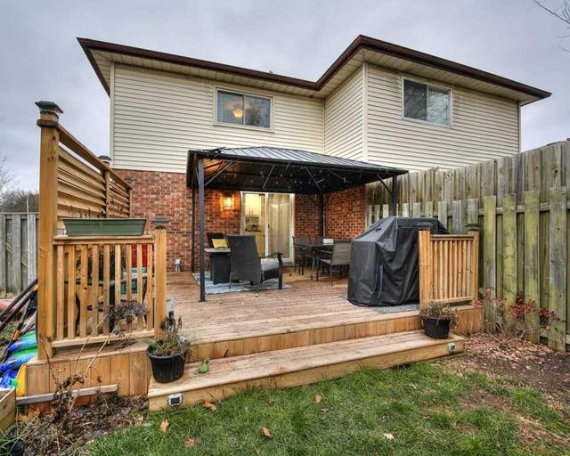 b - 694 Highpoint Ave, House semidetached with 3 bedrooms, 2 bathrooms and 3 parking in Waterloo ON | Image 11