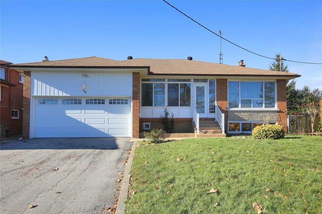 40 Dundee Dr, House detached with 3 bedrooms, 2 bathrooms and 6 parking in Toronto ON | Card Image