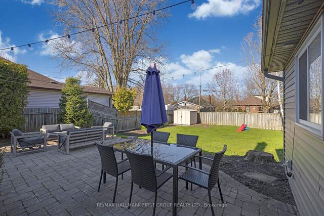 903 Mary St N, House detached with 3 bedrooms, 2 bathrooms and 4 parking in Oshawa ON | Image 33