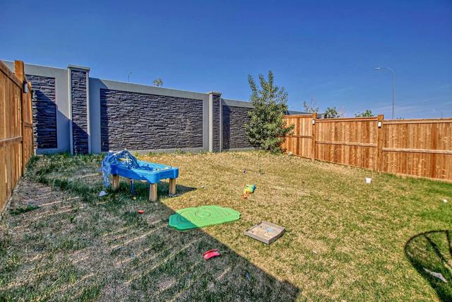 136 Nolanhurst Heights Nw, House detached with 7 bedrooms, 5 bathrooms and 4 parking in Calgary AB | Image 38