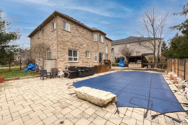 1 Abel Crt, House detached with 4 bedrooms, 3 bathrooms and 6 parking in Hamilton ON | Image 26