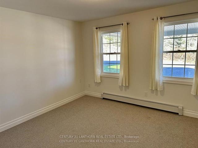 7 - 494 Metcalf St, Condo with 2 bedrooms, 1 bathrooms and 1 parking in Tweed ON | Image 5