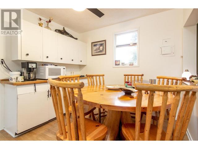 1385 6 Highway, House detached with 2 bedrooms, 1 bathrooms and null parking in North Okanagan E BC | Image 32