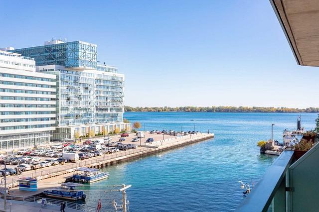 503 - 10 Queens Quay Quay W, Condo with 1 bedrooms, 1 bathrooms and 1 parking in Toronto ON | Image 14