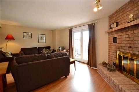 649 Spruce St, House detached with 3 bedrooms, 2 bathrooms and null parking in Collingwood ON | Image 4