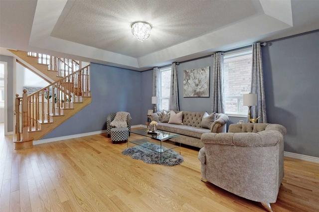 27 Terrell Ave, House detached with 4 bedrooms, 3 bathrooms and 4 parking in Georgina ON | Image 23