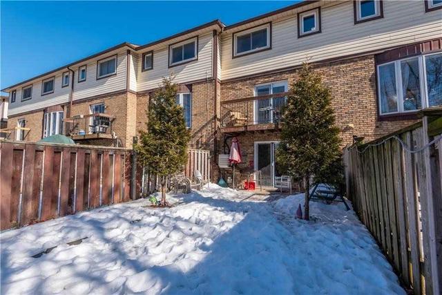 13 - 34 Bow Valley Dr, Townhouse with 2 bedrooms, 2 bathrooms and 2 parking in Hamilton ON | Image 15