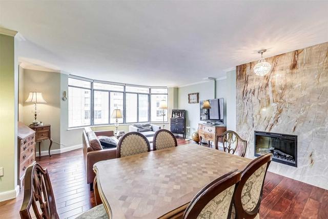 701 - 135 George St S, Condo with 2 bedrooms, 2 bathrooms and 1 parking in Toronto ON | Image 22