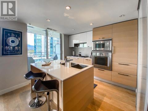 1101 - 1499 W Pender Street, Condo with 2 bedrooms, 2 bathrooms and 1 parking in Vancouver BC | Card Image