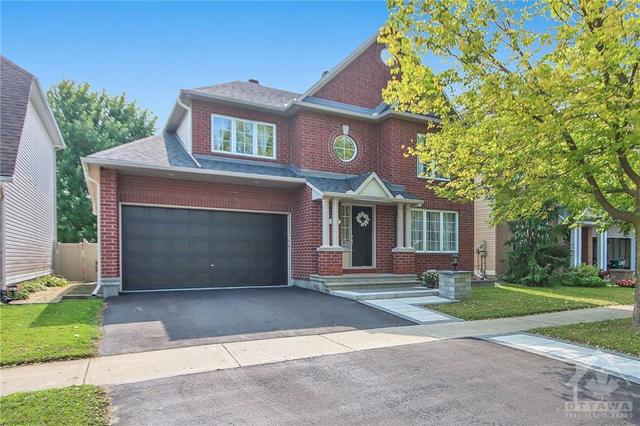 612 Chardonnay Drive, House detached with 4 bedrooms, 4 bathrooms and 6 parking in Ottawa ON | Image 1