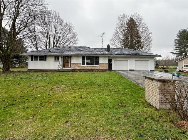 199 Main Street, House detached with 3 bedrooms, 1 bathrooms and 6 parking in Rideau Lakes ON | Image 1