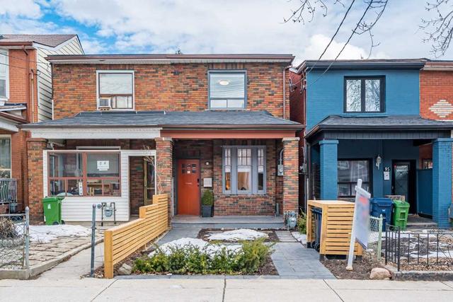 97 Palmerston Ave, House semidetached with 3 bedrooms, 2 bathrooms and 1 parking in Toronto ON | Image 1