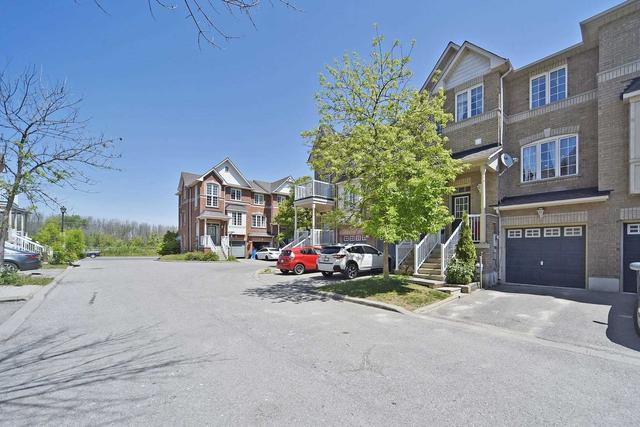 7 Boone Lane, Townhouse with 3 bedrooms, 2 bathrooms and 2 parking in Ajax ON | Image 23