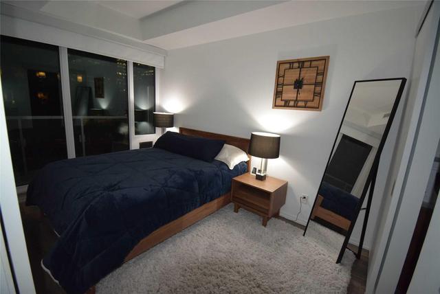 1507 - 197 Yonge St, Condo with 1 bedrooms, 1 bathrooms and null parking in Toronto ON | Image 10