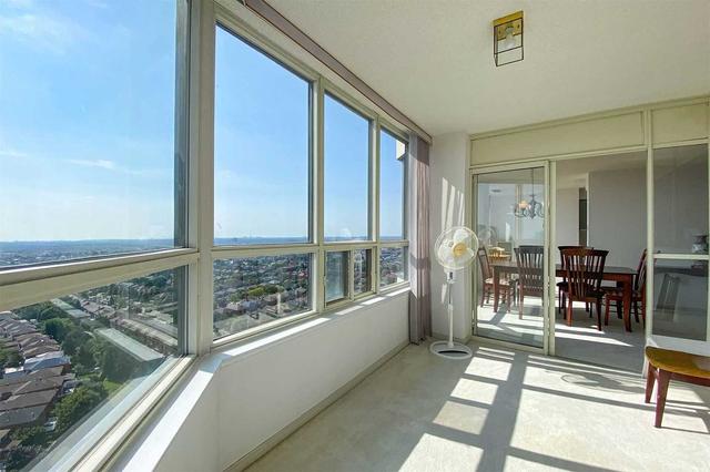 2409 - 400 Webb Dr, Condo with 2 bedrooms, 2 bathrooms and 2 parking in Mississauga ON | Image 8
