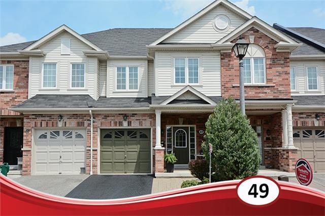 49 Tempo Way, House attached with 3 bedrooms, 3 bathrooms and 1 parking in Whitby ON | Image 1