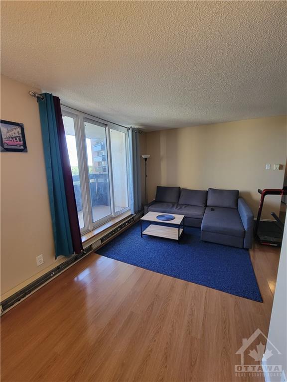 1011 - 2020 Jasmine Street, Condo with 2 bedrooms, 1 bathrooms and 1 parking in Ottawa ON | Image 7