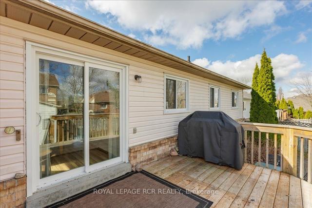 6 Kingsgate Cres, House detached with 2 bedrooms, 2 bathrooms and 5 parking in East Gwillimbury ON | Image 10
