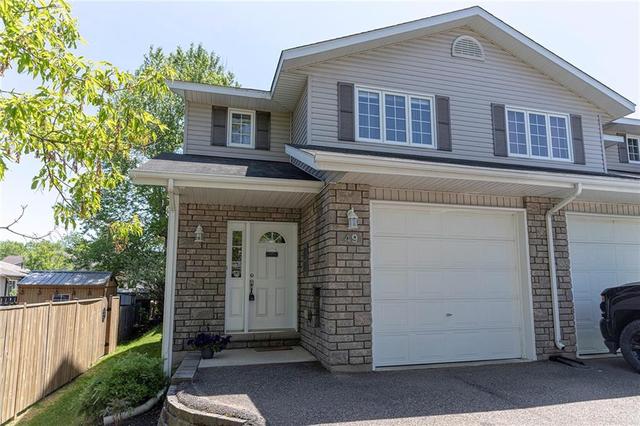 49 Summit Trail, Townhouse with 3 bedrooms, 2 bathrooms and 3 parking in Petawawa ON | Image 1