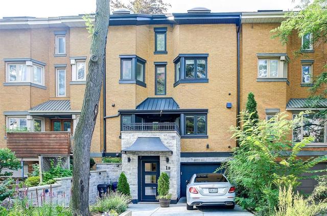 1b Lynwood Ave, House attached with 3 bedrooms, 4 bathrooms and 3 parking in Toronto ON | Image 1