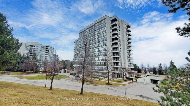 707 - 12 Laurelcrest St, Condo with 2 bedrooms, 1 bathrooms and 2 parking in Brampton ON | Image 12