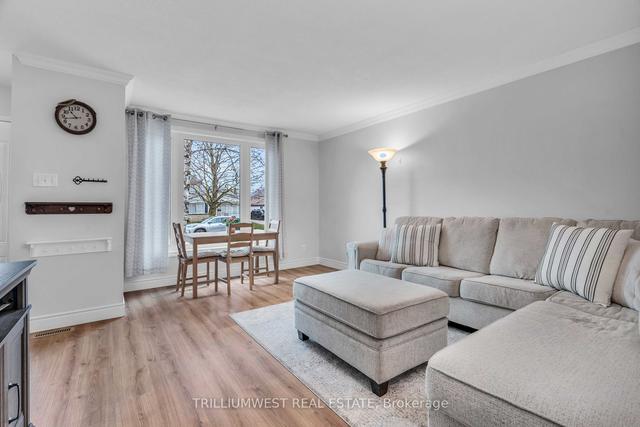 186 Pinedale Dr, House semidetached with 3 bedrooms, 1 bathrooms and 4 parking in Kitchener ON | Image 39