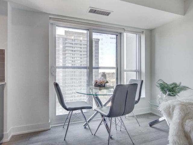 2503 - 7 Mabelle Ave, Condo with 1 bedrooms, 1 bathrooms and 1 parking in Toronto ON | Image 16