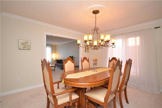 289 Kirby Cres, House detached with 4 bedrooms, 4 bathrooms and 4 parking in Newmarket ON | Image 11