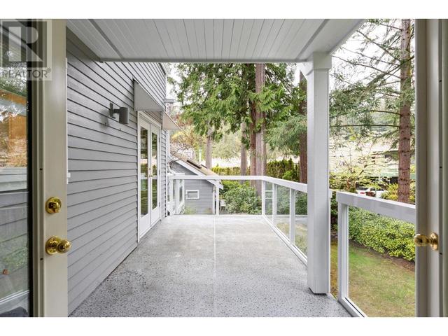 201 - 3399 Capilano Crescent, Condo with 2 bedrooms, 0 bathrooms and 2 parking in North Vancouver BC | Image 21