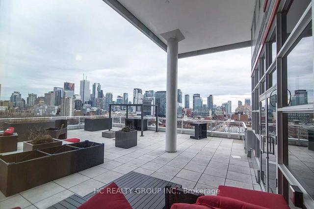 811 - 10 Willison Sq, Condo with 1 bedrooms, 1 bathrooms and 1 parking in Toronto ON | Image 11