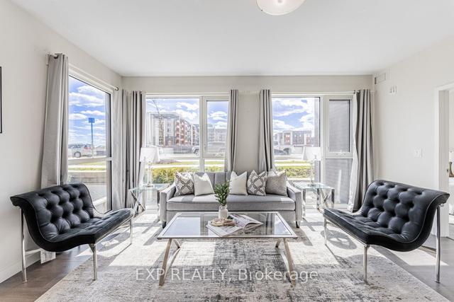 113 - 150 Sabina Dr, Condo with 2 bedrooms, 2 bathrooms and 1 parking in Oakville ON | Image 4