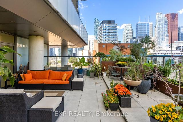 803 - 1 Market St, Condo with 2 bedrooms, 3 bathrooms and 2 parking in Toronto ON | Image 11